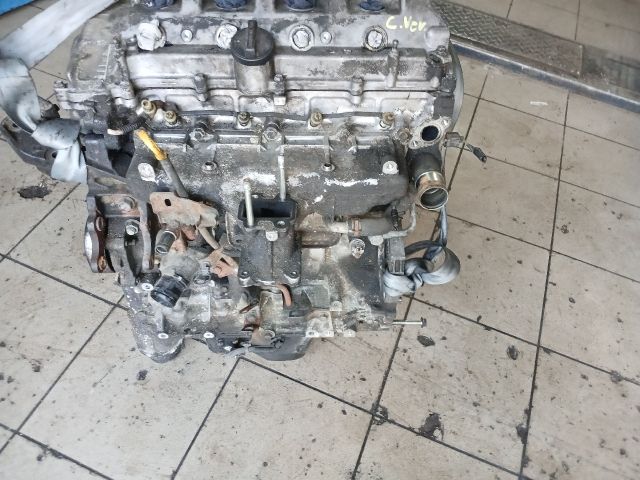 bontott TOYOTA COROLLA VERSO Motor (Fűzött blokk hengerfejjel)