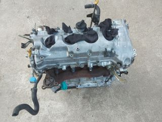 bontott TOYOTA COROLLA VERSO Motor (Fűzött blokk hengerfejjel)