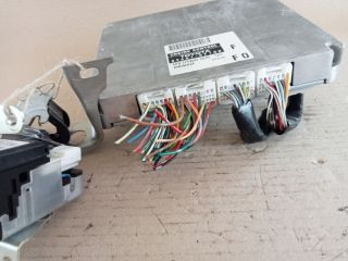 bontott TOYOTA COROLLA VERSO Motorvezérlő