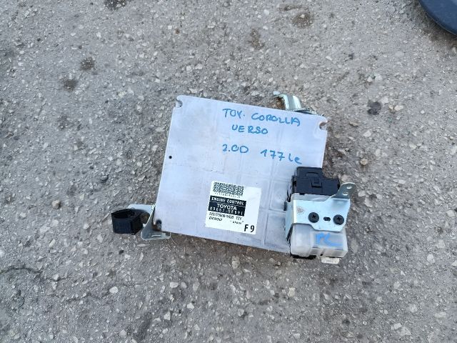 bontott TOYOTA COROLLA VERSO Motorvezérlő