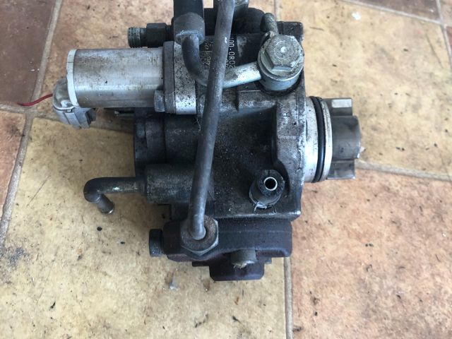 bontott TOYOTA COROLLA VERSO Nagynyomású Szivattyú