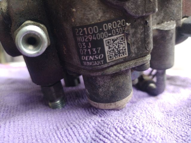 bontott TOYOTA COROLLA VERSO Nagynyomású Szivattyú