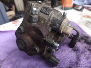 bontott TOYOTA COROLLA VERSO Nagynyomású Szivattyú