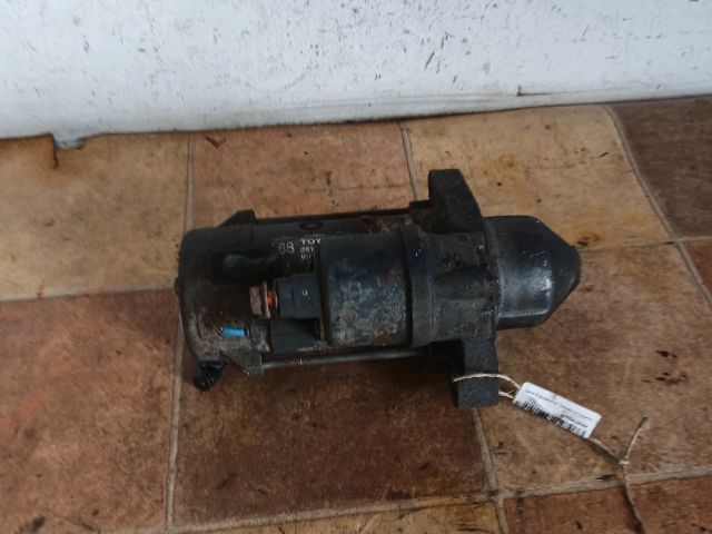 bontott TOYOTA COROLLA VERSO Önindító