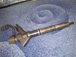 bontott TOYOTA COROLLA VERSO Porlasztó (1 db)