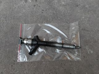 bontott TOYOTA COROLLA VERSO Porlasztó (1 db)