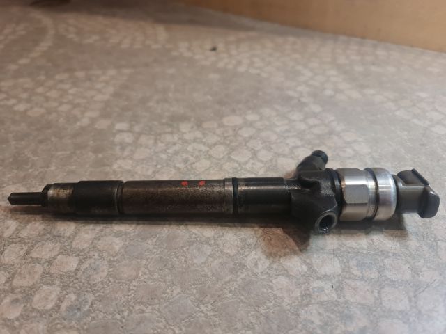 bontott TOYOTA COROLLA VERSO Porlasztó (1 db)