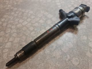 bontott TOYOTA COROLLA VERSO Porlasztó (1 db)