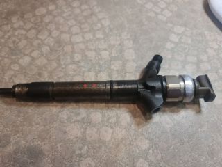 bontott TOYOTA COROLLA VERSO Porlasztó (1 db)