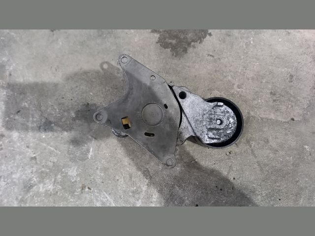 bontott TOYOTA COROLLA VERSO Szíjfeszítő Görgő