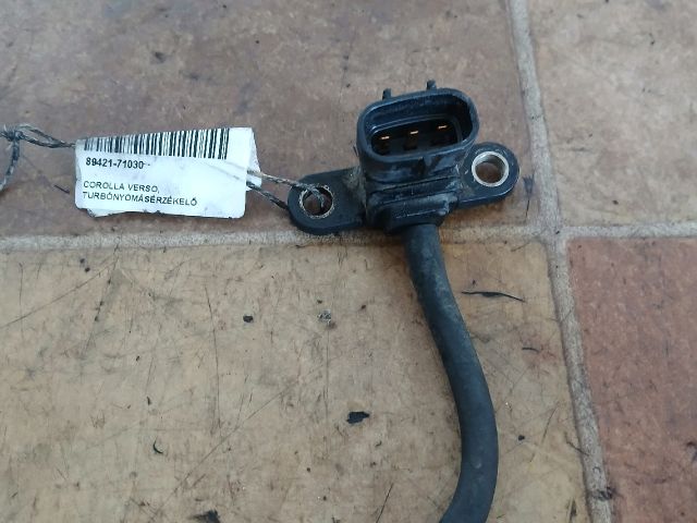 bontott TOYOTA COROLLA VERSO Turbó Vákum Szelep