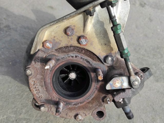 bontott TOYOTA COROLLA VERSO Turbó