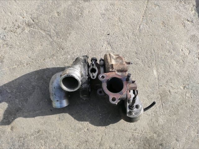 bontott TOYOTA COROLLA VERSO Turbó