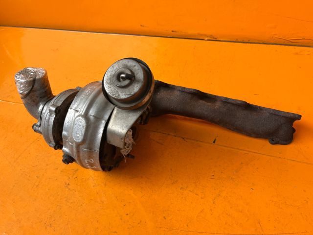 bontott TOYOTA COROLLA VERSO Turbó