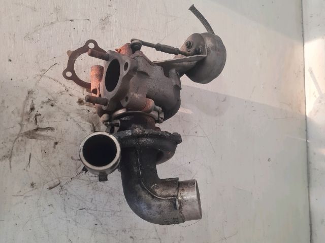 bontott TOYOTA COROLLA VERSO Turbó