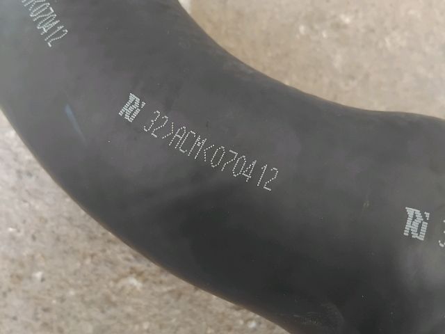 bontott TOYOTA COROLLA VERSO Turbócső