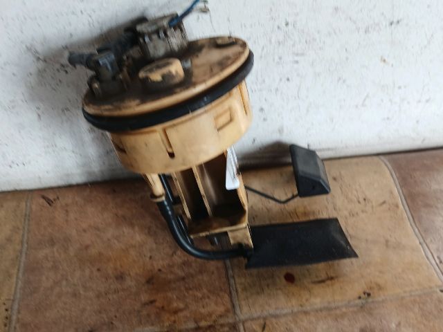 bontott TOYOTA COROLLA VERSO Üzemanyagszint Jeladó