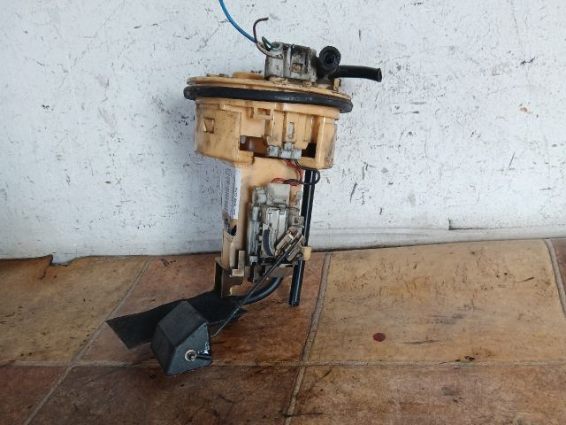 bontott TOYOTA COROLLA VERSO Üzemanyagszint Jeladó