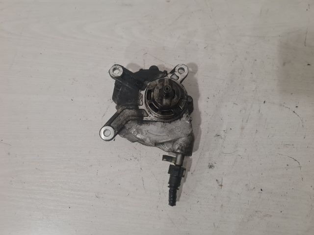 bontott TOYOTA COROLLA VERSO Vákumpumpa