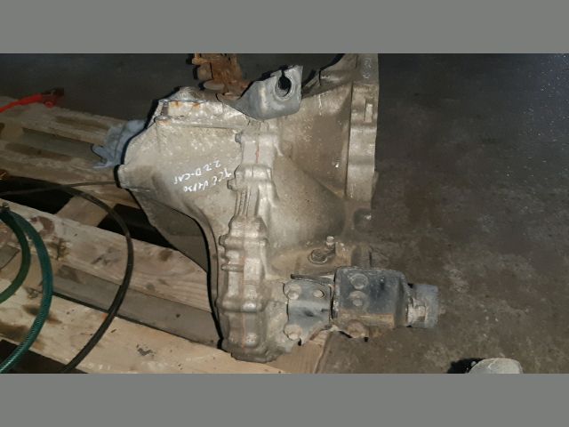 bontott TOYOTA COROLLA VERSO Váltó (Mechanikus)