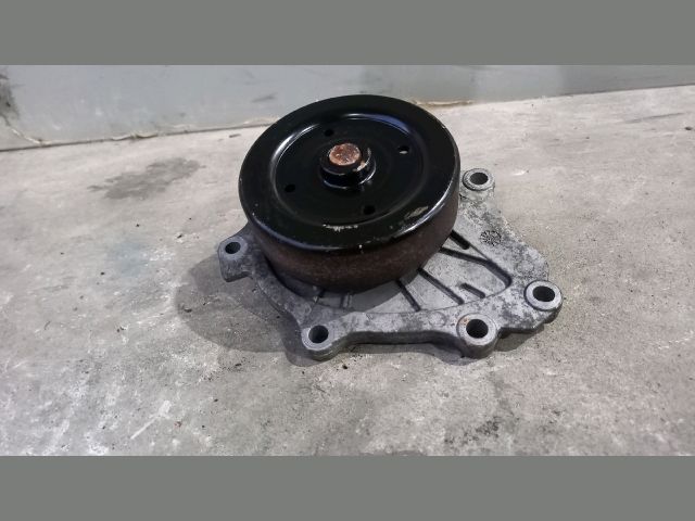 bontott TOYOTA COROLLA VERSO Vízpumpa