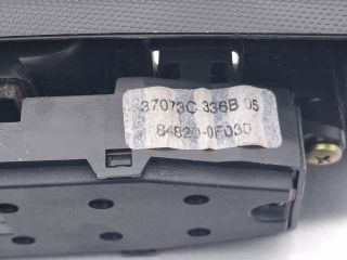 bontott TOYOTA COROLLA VERSO Ablakemelő Kapcsoló Négyes / Kettes