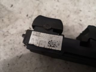 bontott TOYOTA COROLLA VERSO Ablakemelő Kapcsoló Négyes / Kettes