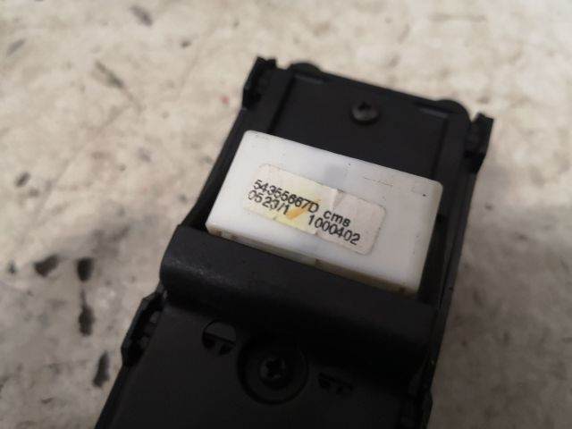 bontott TOYOTA COROLLA VERSO Ablakemelő Kapcsoló Négyes / Kettes