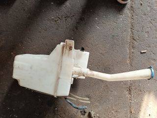 bontott TOYOTA COROLLA VERSO Ablakmosó Tartály