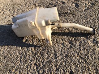 bontott TOYOTA COROLLA VERSO Ablakmosó Tartály