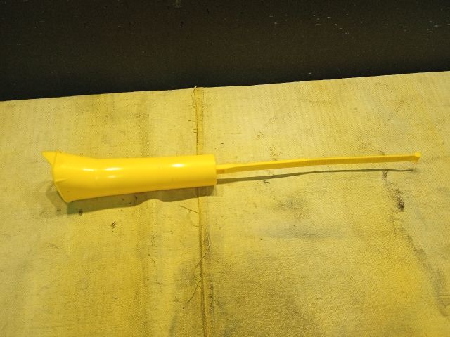 bontott TOYOTA COROLLA VERSO Ablakmosótartály Betöltő