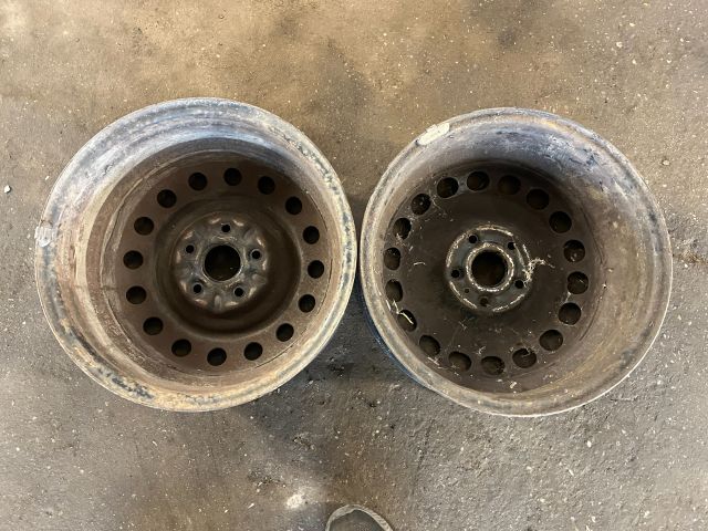 bontott TOYOTA COROLLA VERSO Acélfelni (1 db)