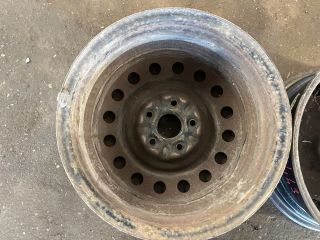 bontott TOYOTA COROLLA VERSO Acélfelni (1 db)