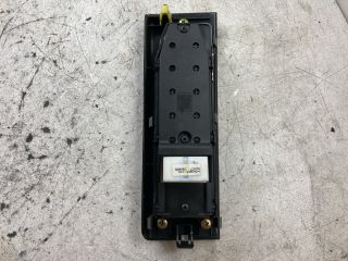 bontott TOYOTA COROLLA VERSO Bal első Ablakemelő Kapcsoló