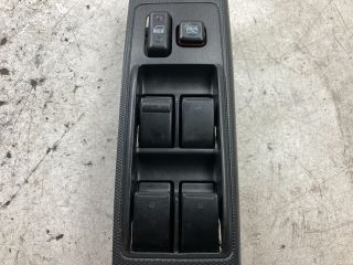 bontott TOYOTA COROLLA VERSO Bal első Ablakemelő Kapcsoló