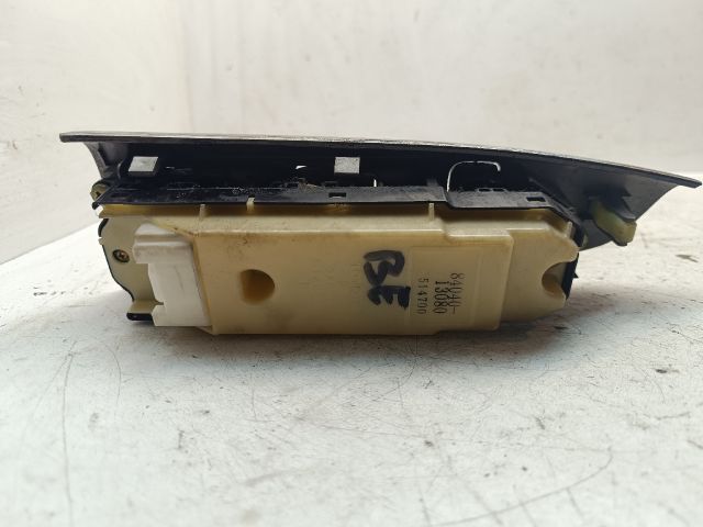 bontott TOYOTA COROLLA VERSO Bal első Ablakemelő Kapcsoló