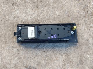 bontott TOYOTA COROLLA VERSO Bal első Ablakemelő Kapcsoló