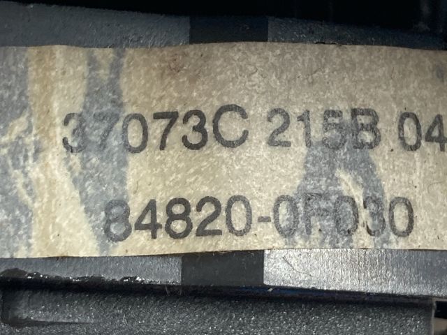 bontott TOYOTA COROLLA VERSO Bal első Ablakemelő Kapcsoló