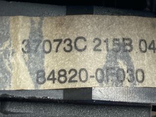 bontott TOYOTA COROLLA VERSO Bal első Ablakemelő Kapcsoló