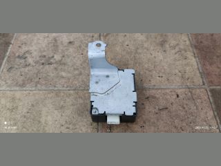 bontott TOYOTA COROLLA VERSO Bal első Ajtó Vezérlőegység