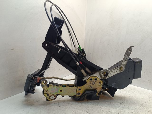 bontott TOYOTA COROLLA VERSO Bal első Ajtózár