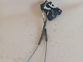 bontott TOYOTA COROLLA VERSO Bal első Ajtózár