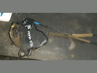 bontott TOYOTA COROLLA VERSO Bal első Ajtózár