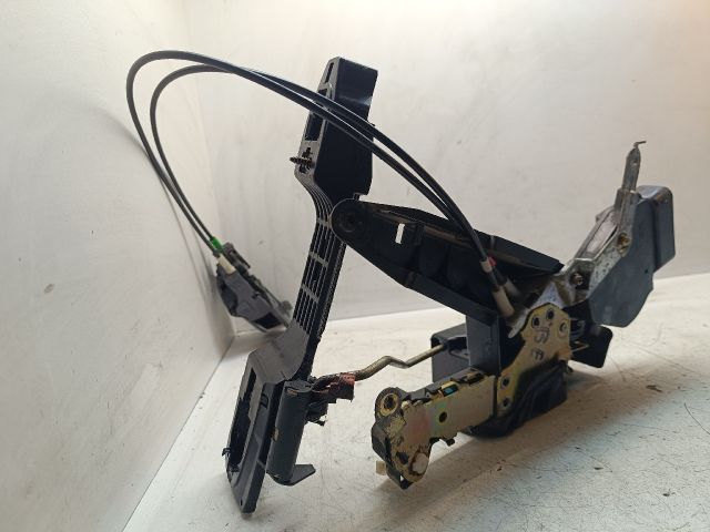 bontott TOYOTA COROLLA VERSO Bal első Ajtózár