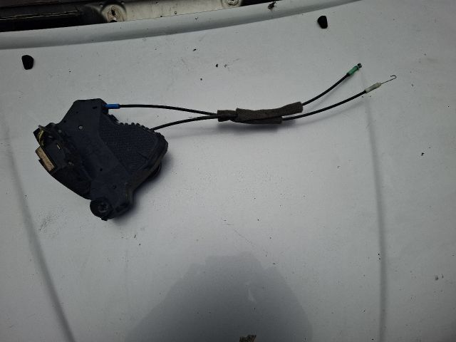 bontott TOYOTA COROLLA VERSO Bal első Ajtózár