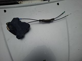 bontott TOYOTA COROLLA VERSO Bal első Ajtózár