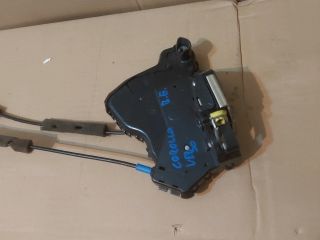 bontott TOYOTA COROLLA VERSO Bal első Ajtózár