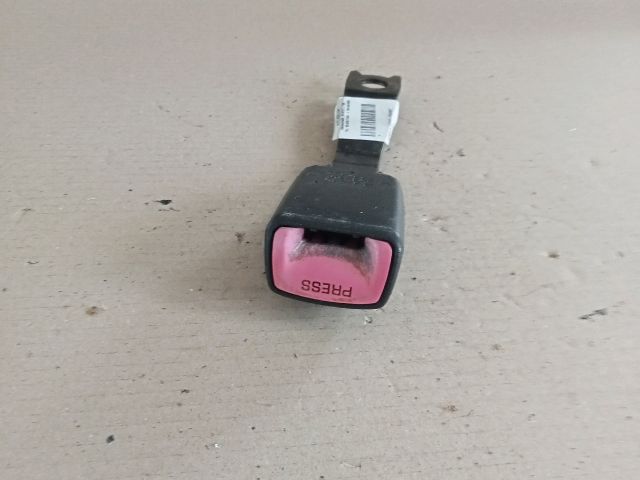 bontott TOYOTA COROLLA VERSO Bal első Biztonsági Öv Csat