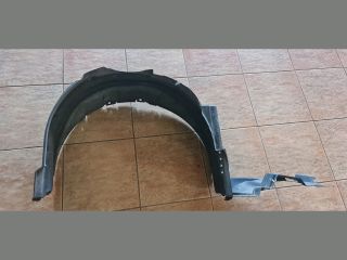 bontott TOYOTA COROLLA VERSO Bal első Első Dobbetét (Kerékjárati, Műanyag)