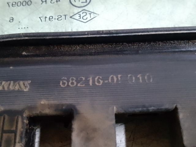 bontott TOYOTA COROLLA VERSO Bal első Fixüveg (Ajtóban)